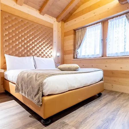 Imbosc'che - 5 Beautiful In Charming Gæstehus Livigno